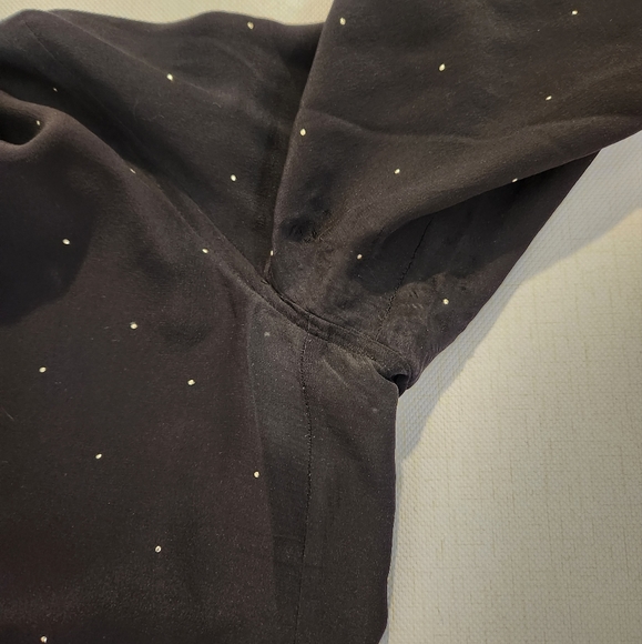 Club Monaco Silk beaded collar button down - Picture 2 of 16